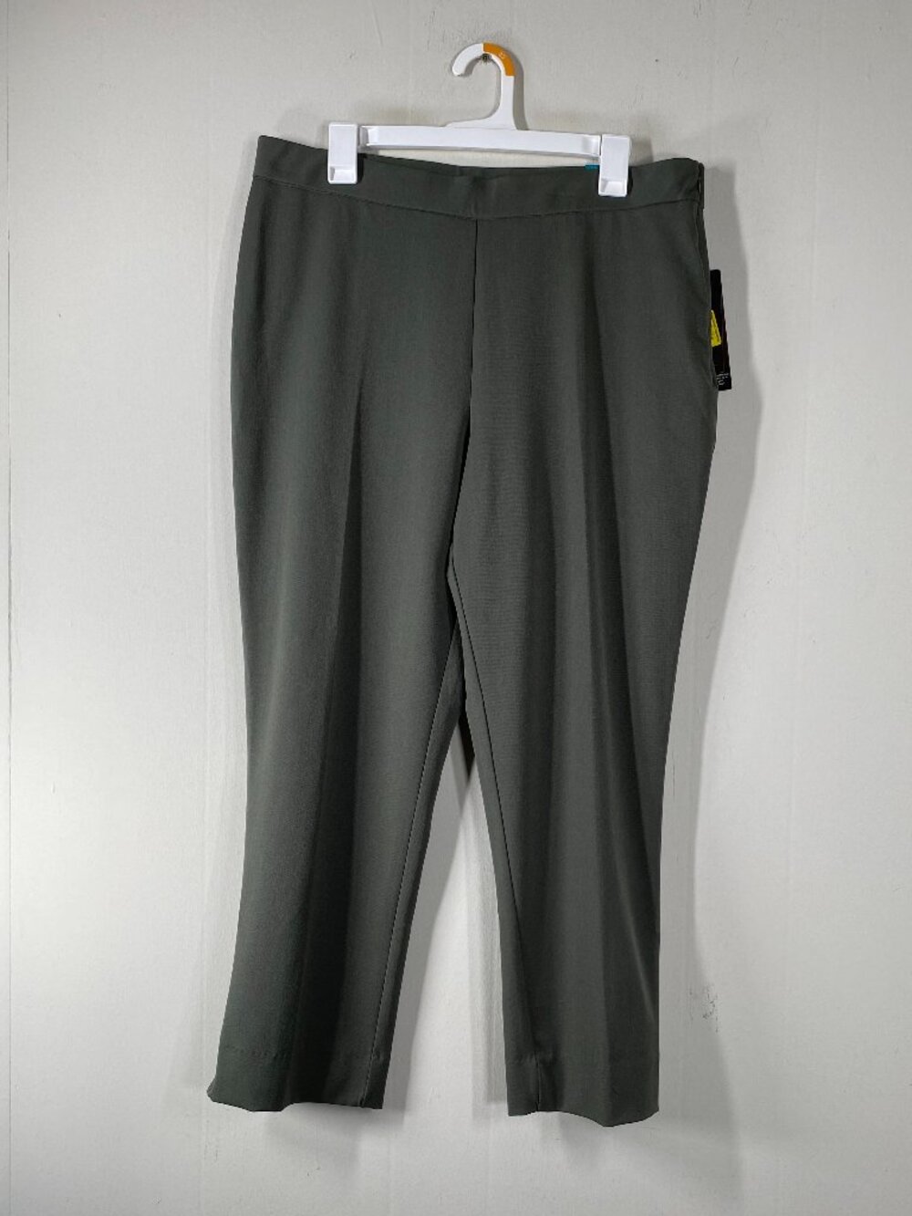 Investments SLIM Leg Dress Pants Women's 14S Ant Green Office Career NWT